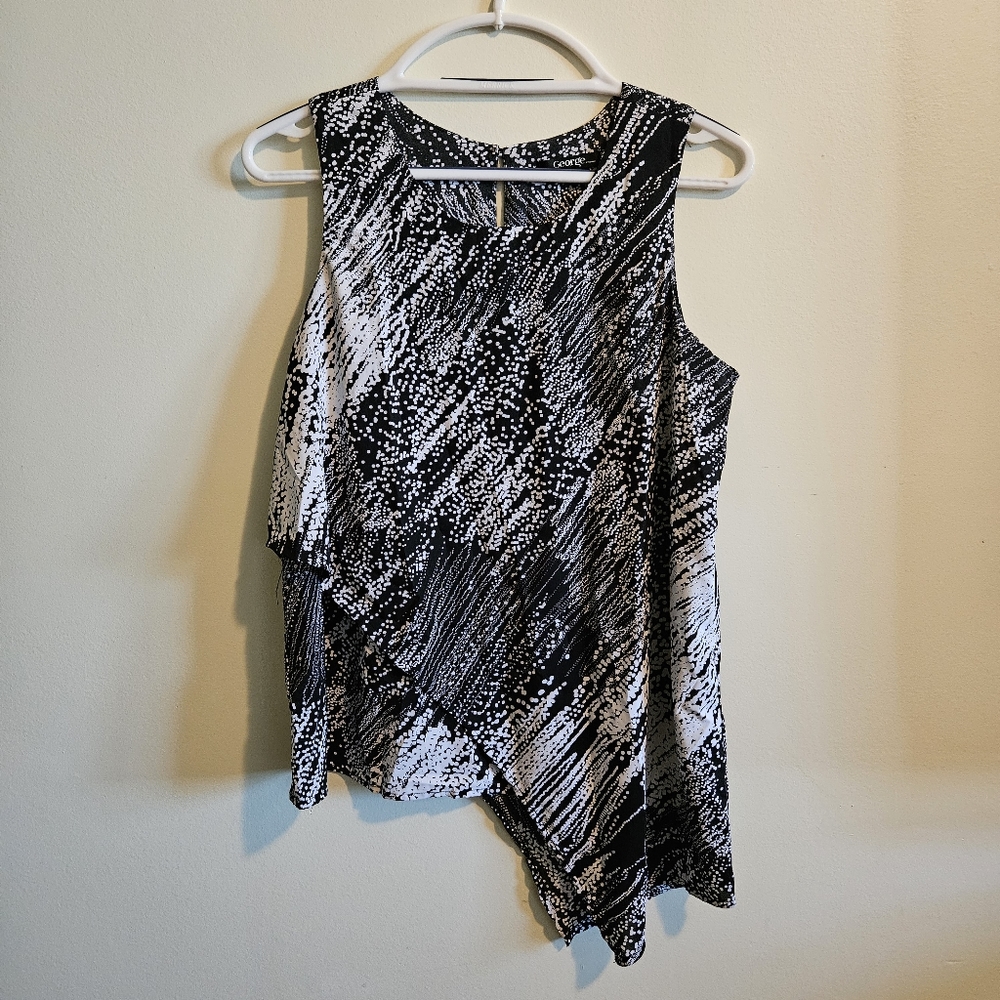 George Black & White Asymmetrical Sleevless Tank Top Blouse Keyhole Size M